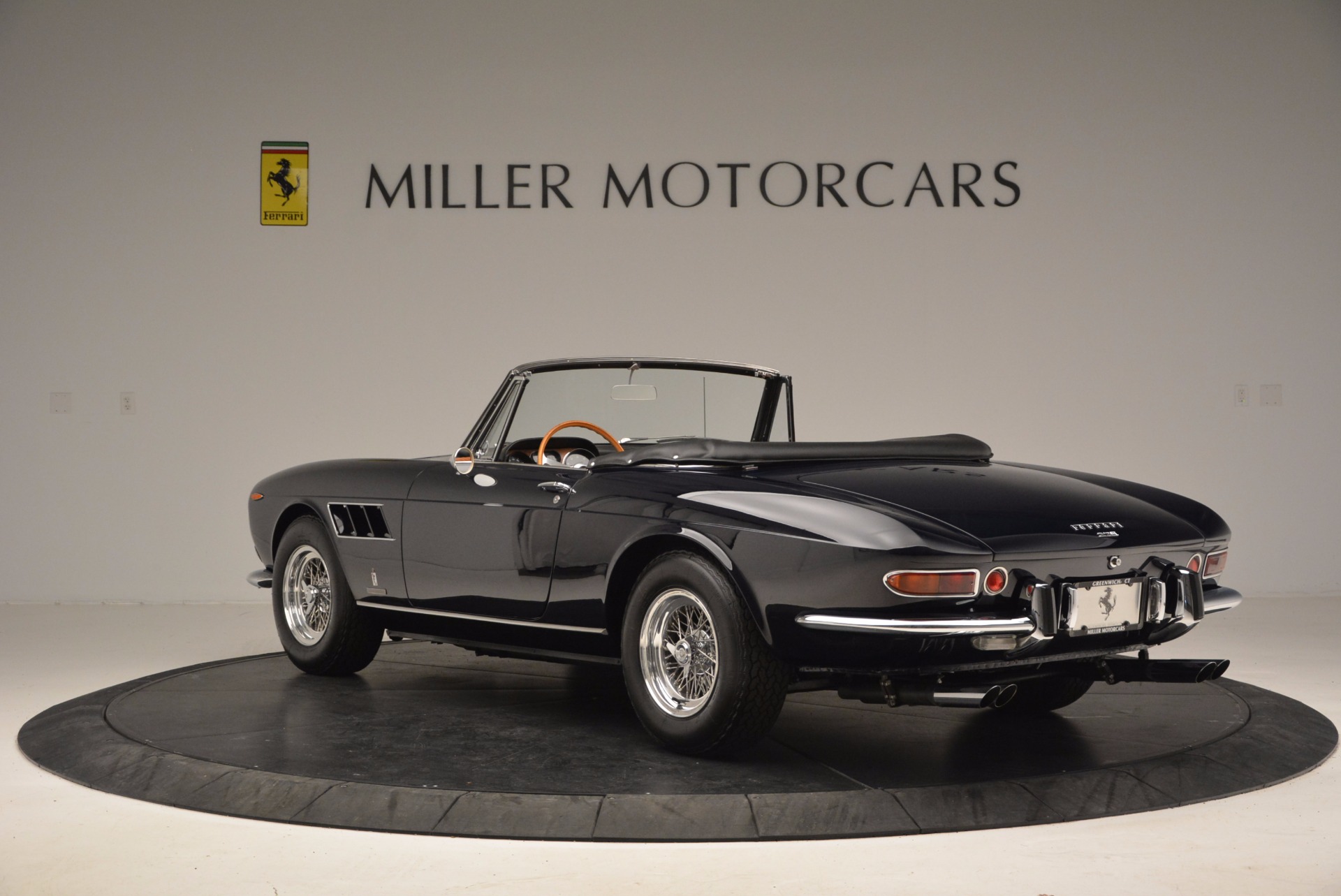 ferrari 275 convertible