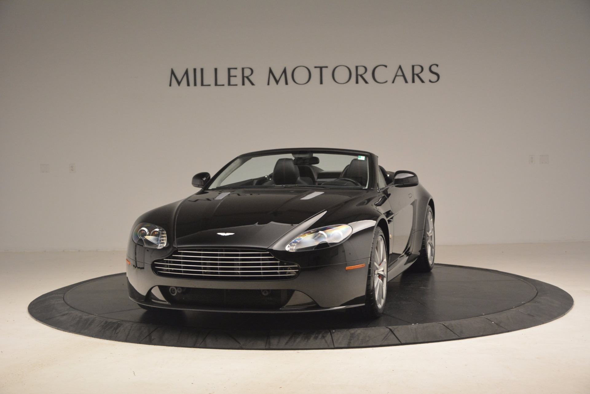 Used 2012 Aston Martin V8 Vantage S Roadster for sale Sold at McLaren Greenwich in Greenwich CT 06830 1