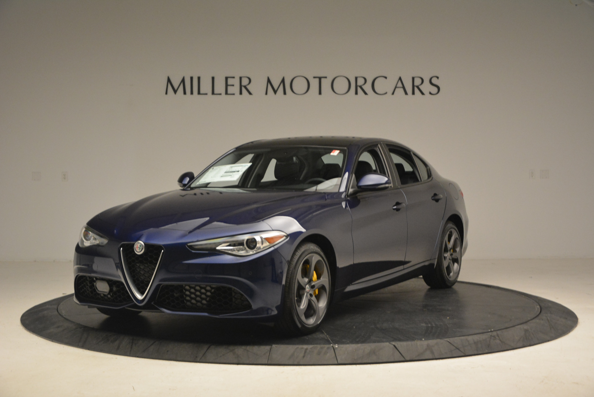 New 2017 Alfa Romeo Giulia Sport Q4 for sale Sold at McLaren Greenwich in Greenwich CT 06830 1