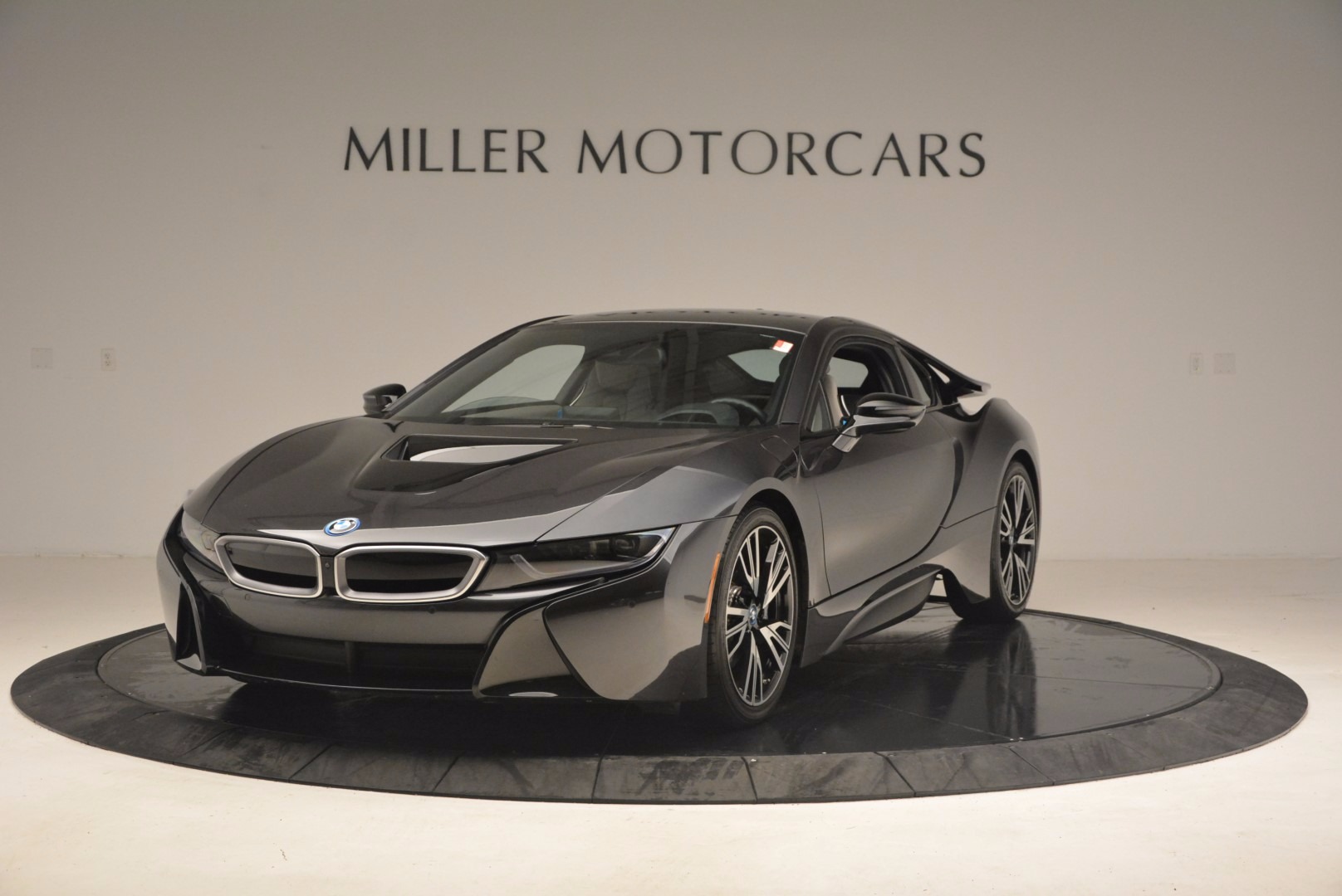 Used 2014 BMW i8 for sale Sold at McLaren Greenwich in Greenwich CT 06830 1