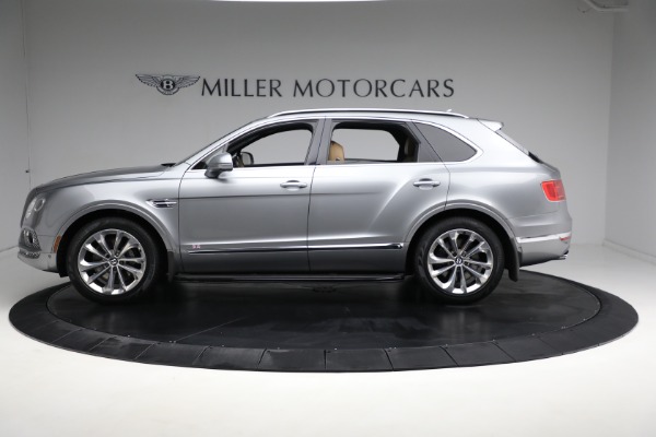 Used 2018 Bentley Bentayga W12 Signature Edition for sale Sold at McLaren Greenwich in Greenwich CT 06830 3