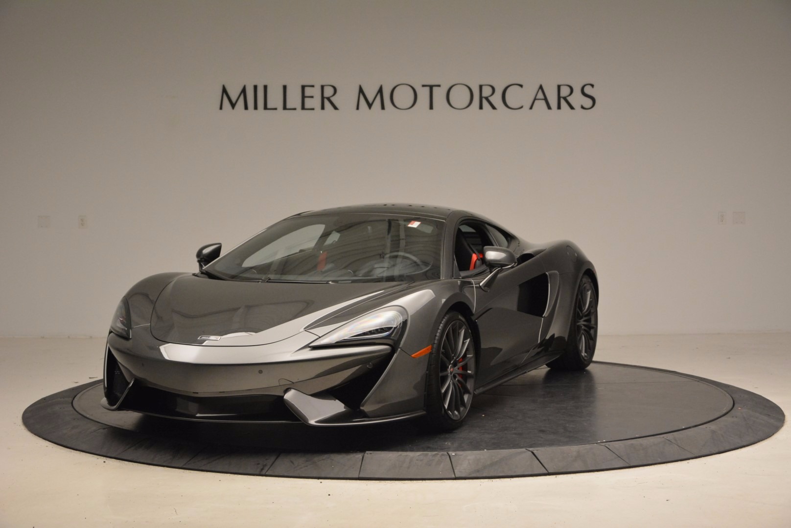 New 2017 McLaren 570GT for sale Sold at McLaren Greenwich in Greenwich CT 06830 1