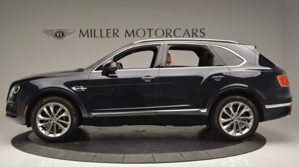 Used 2018 Bentley Bentayga W12 Signature for sale Sold at McLaren Greenwich in Greenwich CT 06830 3