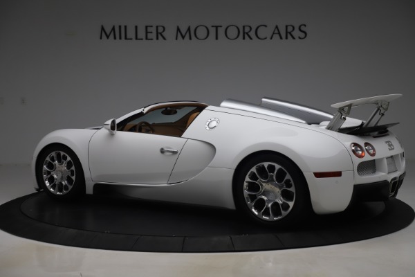 Used 2011 Bugatti Veyron 16.4 Grand Sport for sale Call for price at McLaren Greenwich in Greenwich CT 06830 4