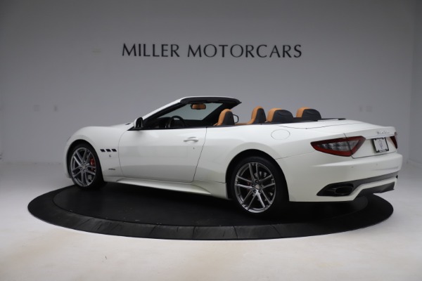 Used 2017 Maserati GranTurismo Convertible Sport for sale Sold at McLaren Greenwich in Greenwich CT 06830 4