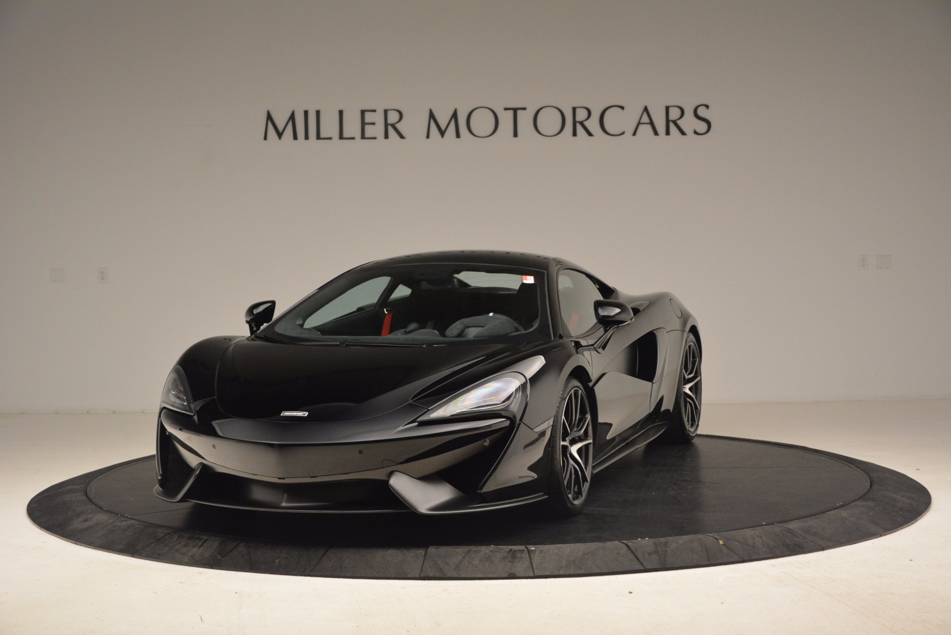 Used 2016 McLaren 570S for sale Sold at McLaren Greenwich in Greenwich CT 06830 1