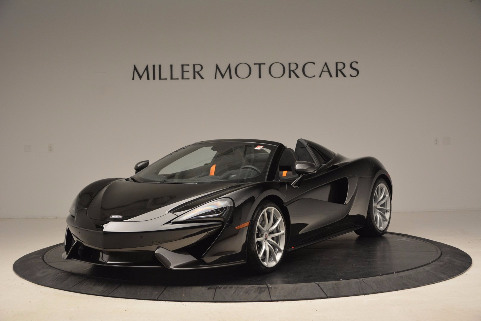 Used 2018 McLaren 570S Spider for sale Sold at McLaren Greenwich in Greenwich CT 06830 1