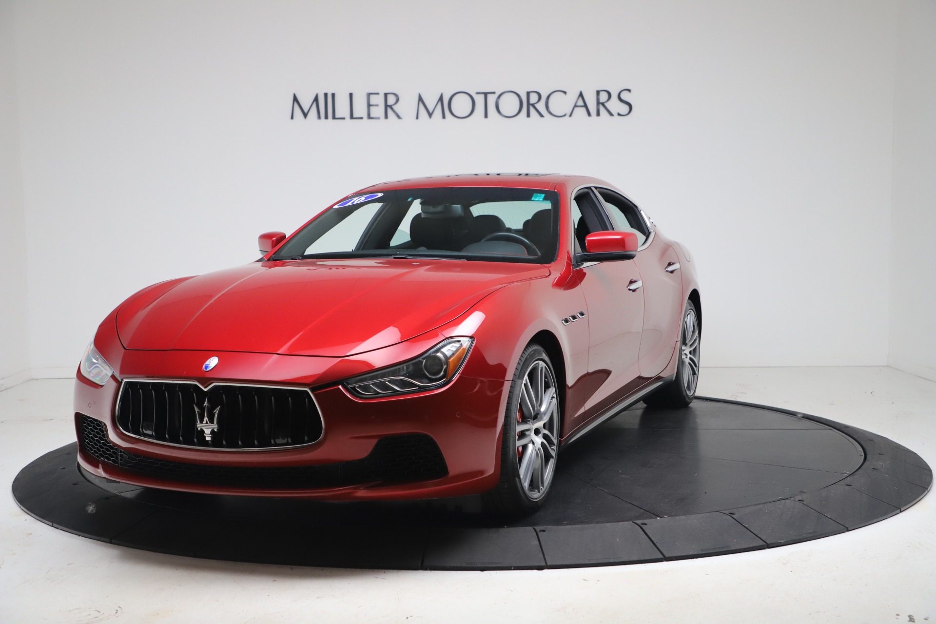 Used 2016 Maserati Ghibli S Q4 for sale Sold at McLaren Greenwich in Greenwich CT 06830 1