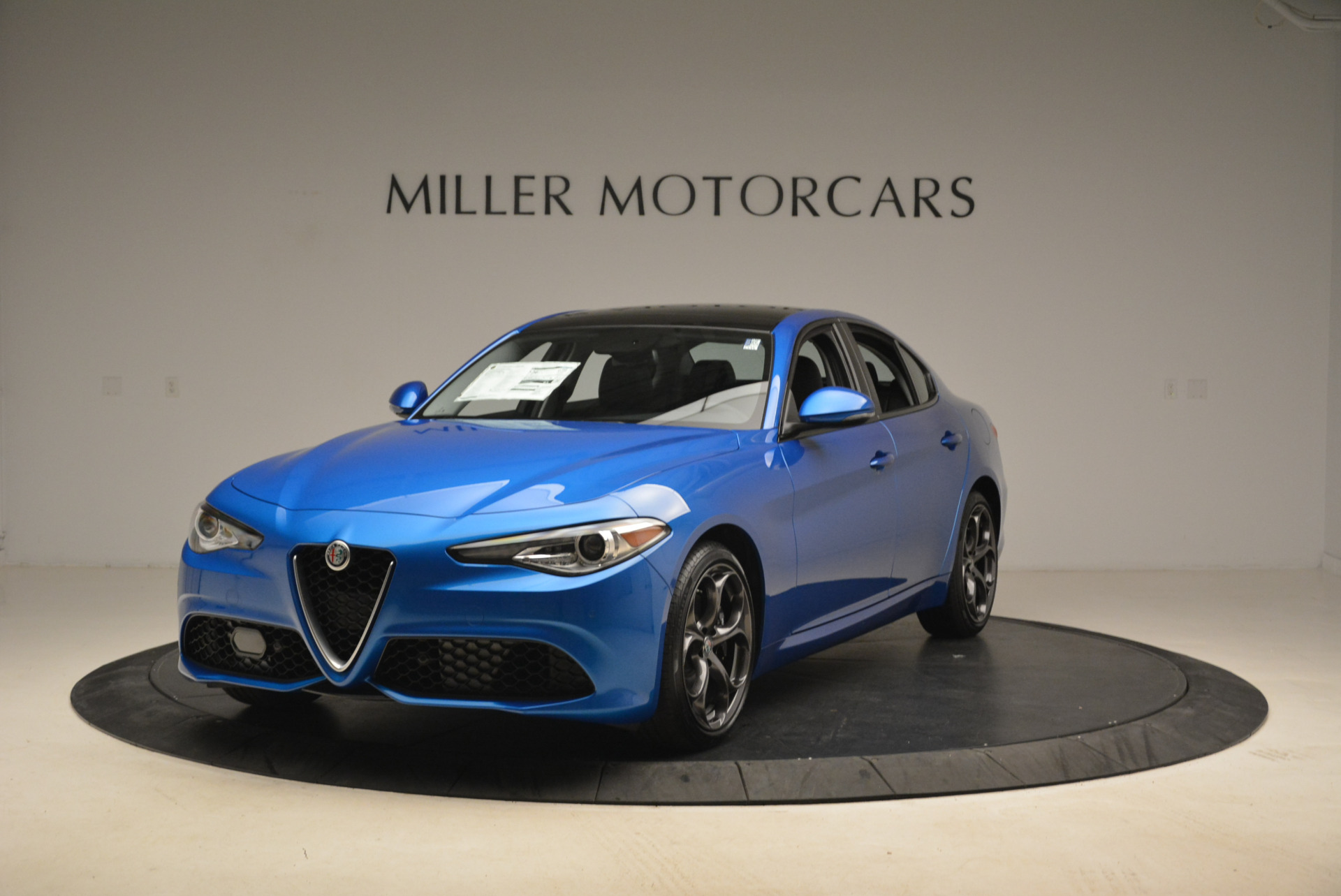 New 2018 Alfa Romeo Giulia Ti Sport Q4 for sale Sold at McLaren Greenwich in Greenwich CT 06830 1