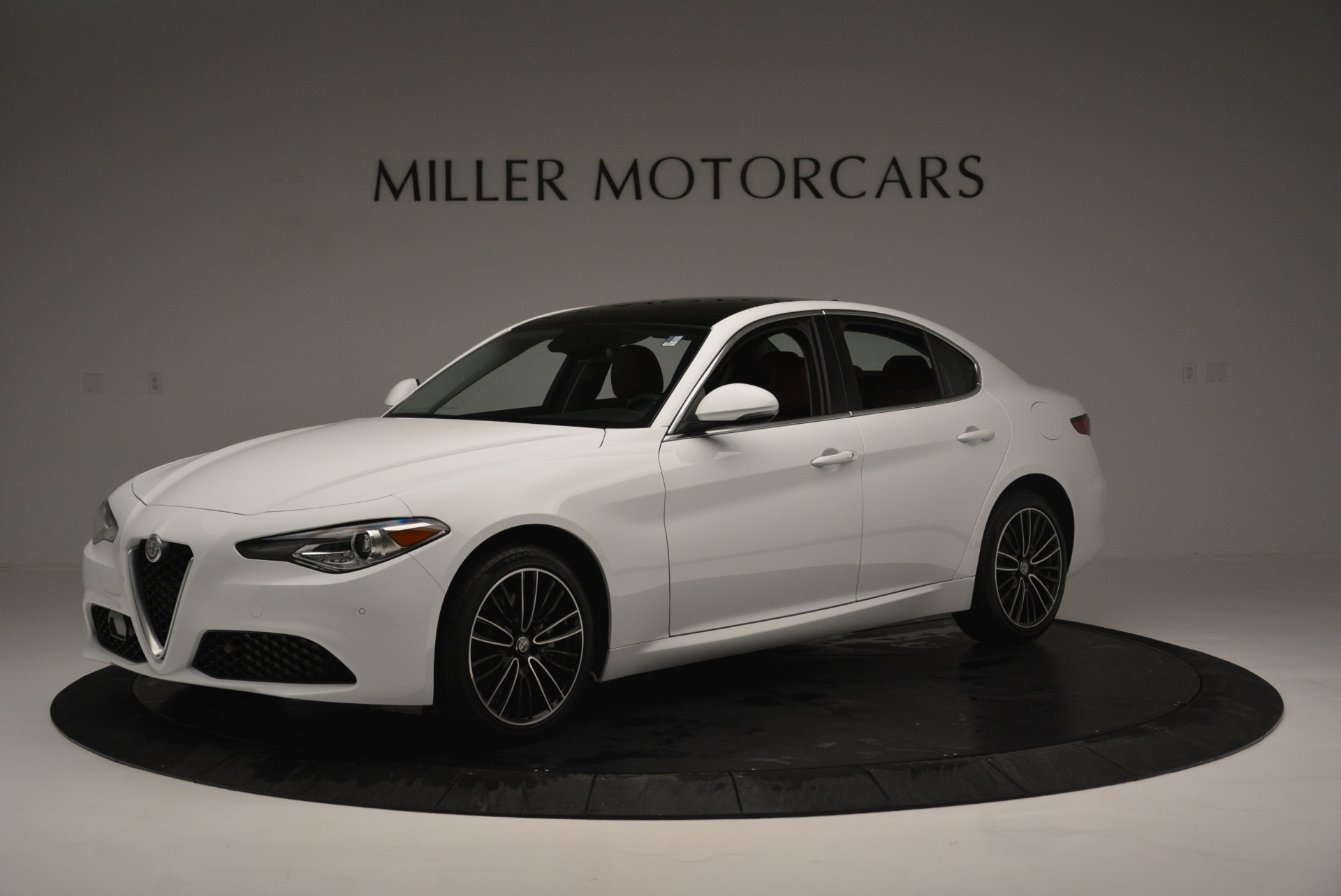 New 2018 Alfa Romeo Giulia Ti Lusso Q4 for sale Sold at McLaren Greenwich in Greenwich CT 06830 1