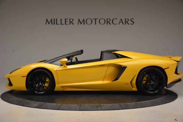 Used 2015 Lamborghini Aventador LP 700-4 Roadster for sale Sold at McLaren Greenwich in Greenwich CT 06830 3