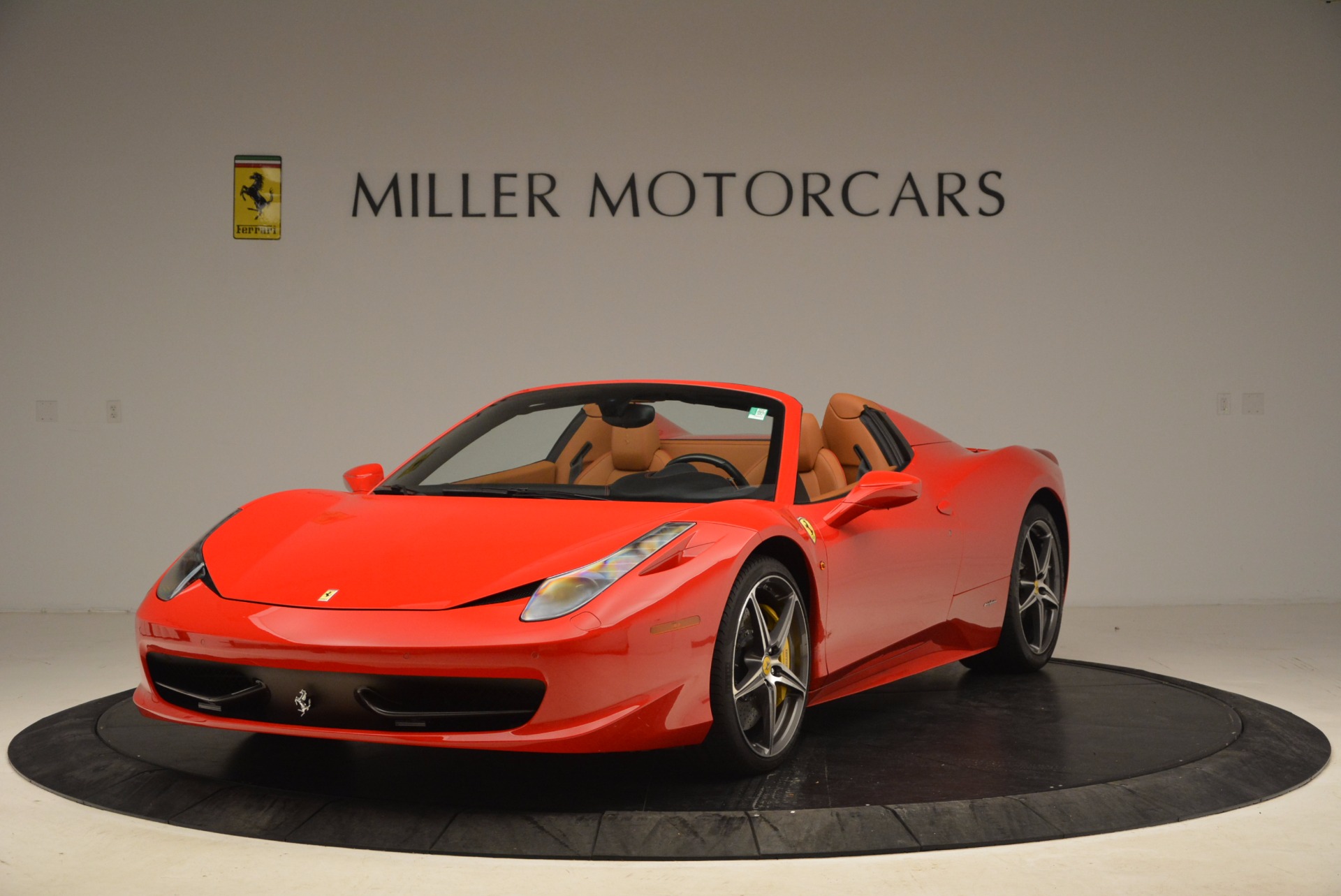 Used 2013 Ferrari 458 Spider for sale Sold at McLaren Greenwich in Greenwich CT 06830 1