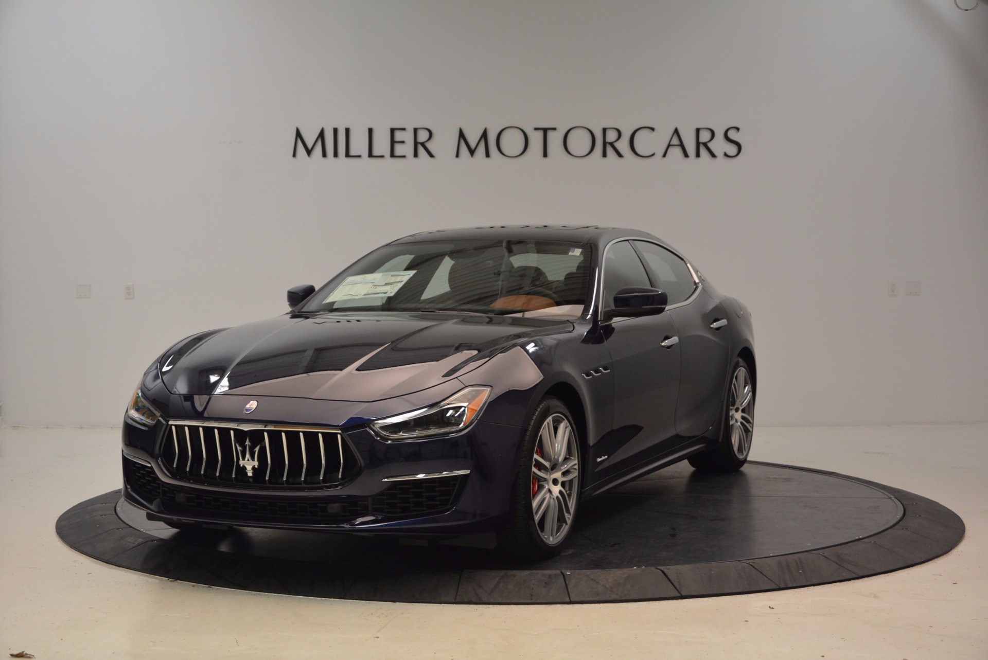 New 2018 Maserati Ghibli S Q4 GranLusso for sale Sold at McLaren Greenwich in Greenwich CT 06830 1