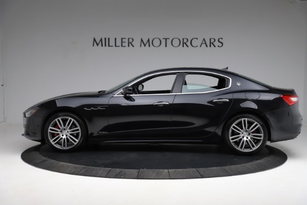 Used 2018 Maserati Ghibli S Q4 Gransport for sale Sold at McLaren Greenwich in Greenwich CT 06830 3