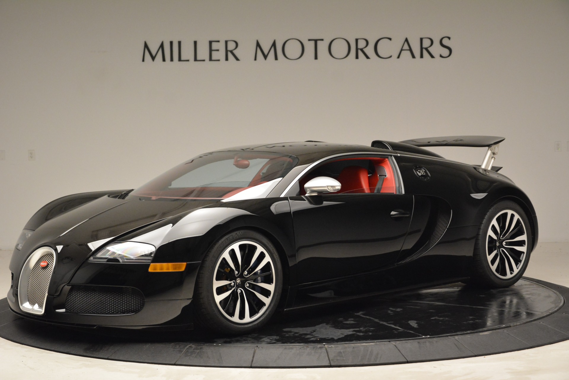 Used 2010 Bugatti Veyron 16.4 Sang Noir for sale Sold at McLaren Greenwich in Greenwich CT 06830 1