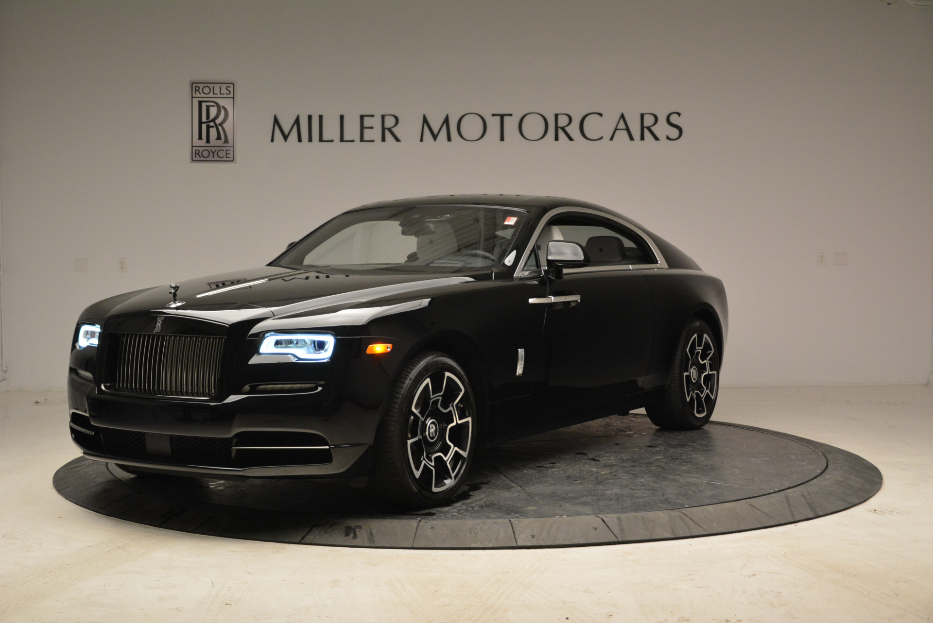 Used 2017 Rolls-Royce Wraith Black Badge for sale Sold at McLaren Greenwich in Greenwich CT 06830 1