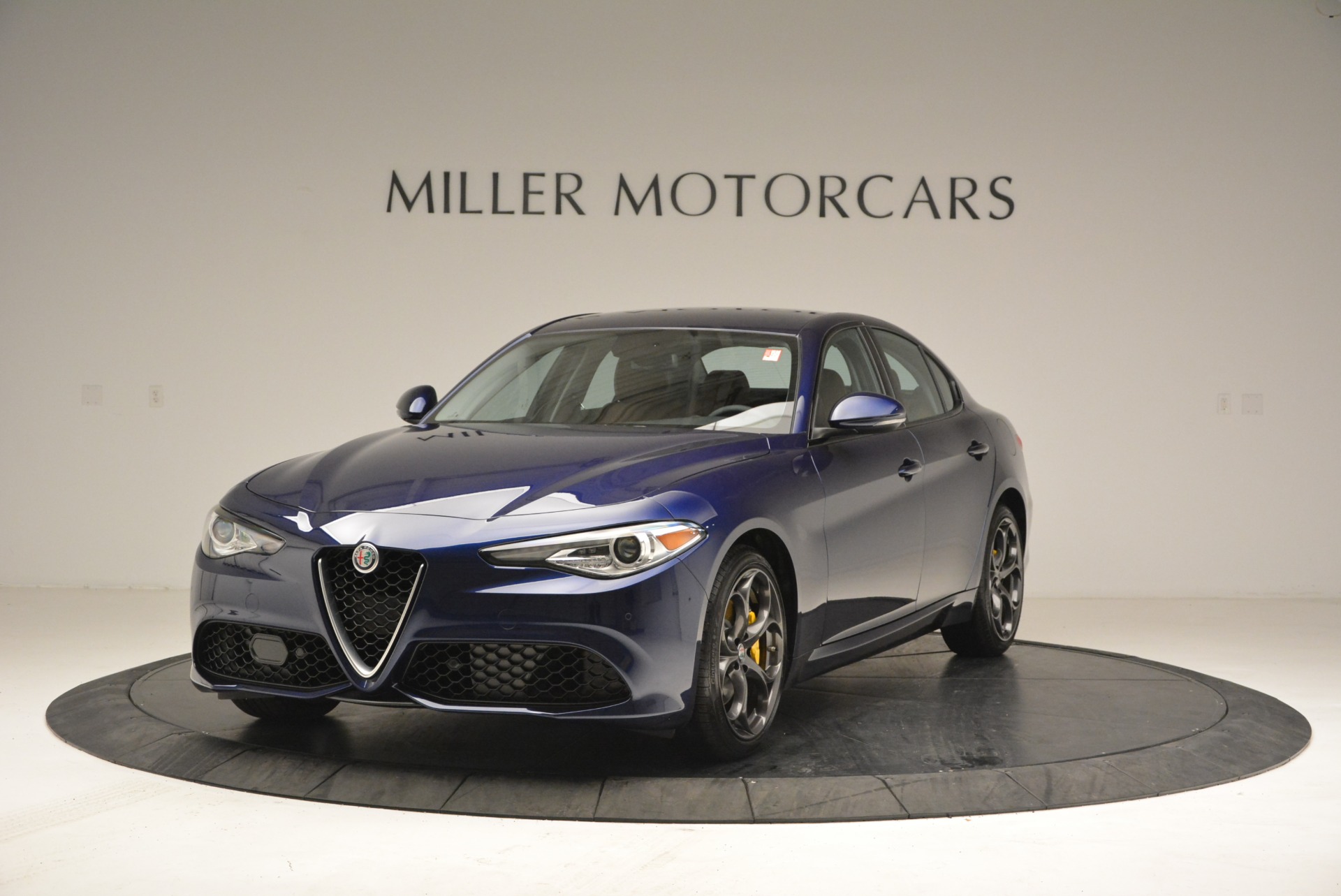 New 2018 Alfa Romeo Giulia Ti Sport Q4 for sale Sold at McLaren Greenwich in Greenwich CT 06830 1