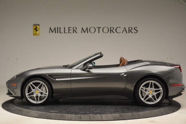 Used 2016 Ferrari California T for sale Sold at McLaren Greenwich in Greenwich CT 06830 3