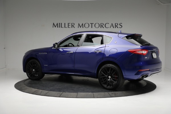 Used 2018 Maserati Levante S Q4 Gransport for sale Sold at McLaren Greenwich in Greenwich CT 06830 4