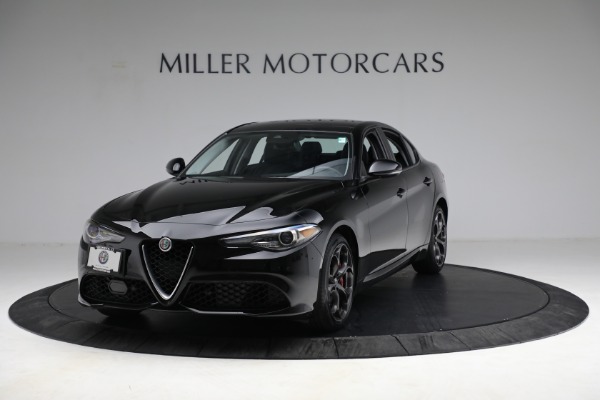New 2018 Alfa Romeo Giulia Ti Sport Q4 for sale Sold at McLaren Greenwich in Greenwich CT 06830 1