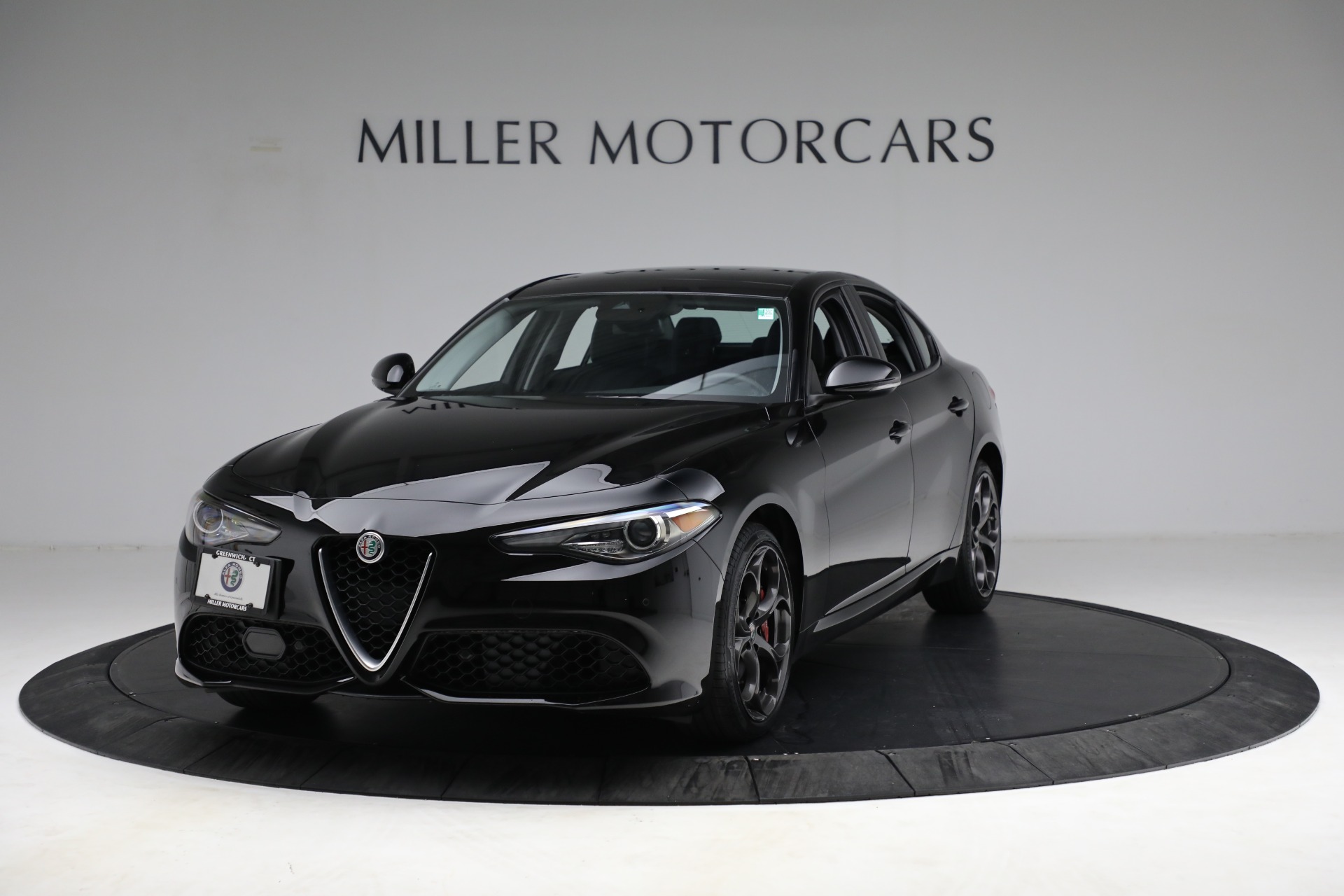 New 2018 Alfa Romeo Giulia Ti Sport Q4 for sale Sold at McLaren Greenwich in Greenwich CT 06830 1