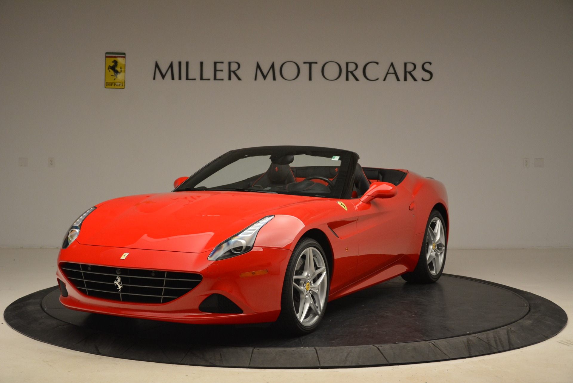 Used 2016 Ferrari California T Handling Speciale for sale Sold at McLaren Greenwich in Greenwich CT 06830 1
