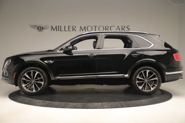 Used 2018 Bentley Bentayga W12 Signature for sale Sold at McLaren Greenwich in Greenwich CT 06830 3