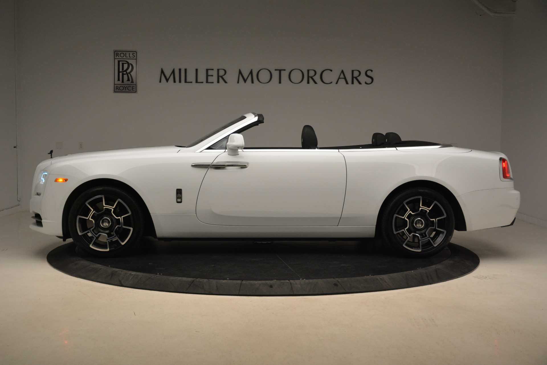 Tổng hợp hơn 70 về 2018 rolls royce dawn hay nhất  Du học Akina