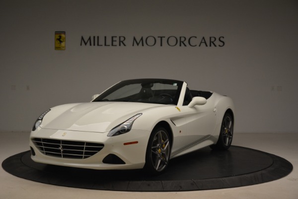 Used 2015 Ferrari California T for sale Sold at McLaren Greenwich in Greenwich CT 06830 1