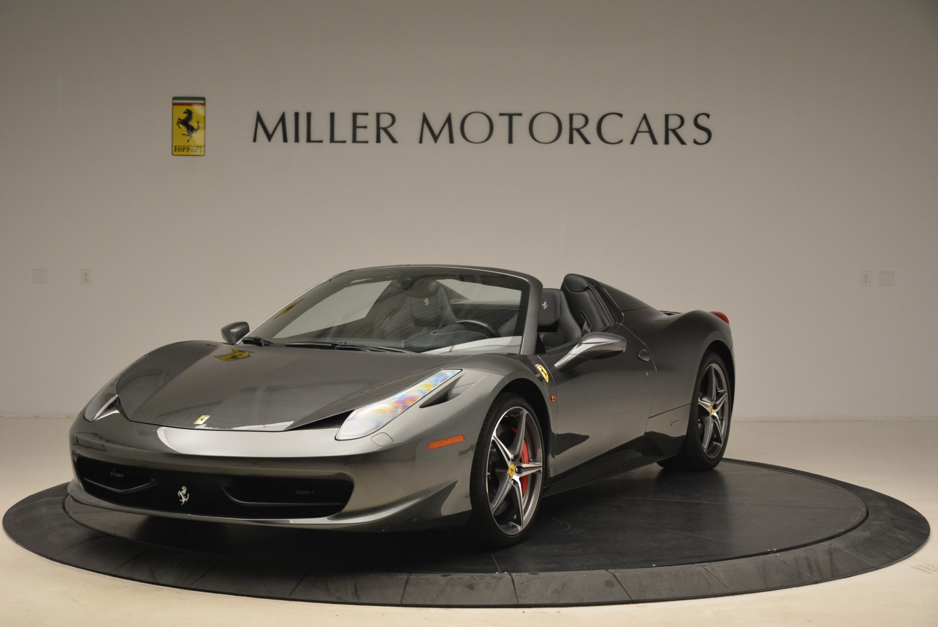 Used 2013 Ferrari 458 Spider for sale Sold at McLaren Greenwich in Greenwich CT 06830 1