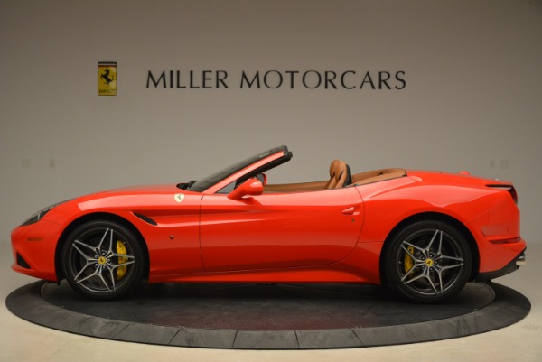 Used 2015 Ferrari California T for sale Sold at McLaren Greenwich in Greenwich CT 06830 3