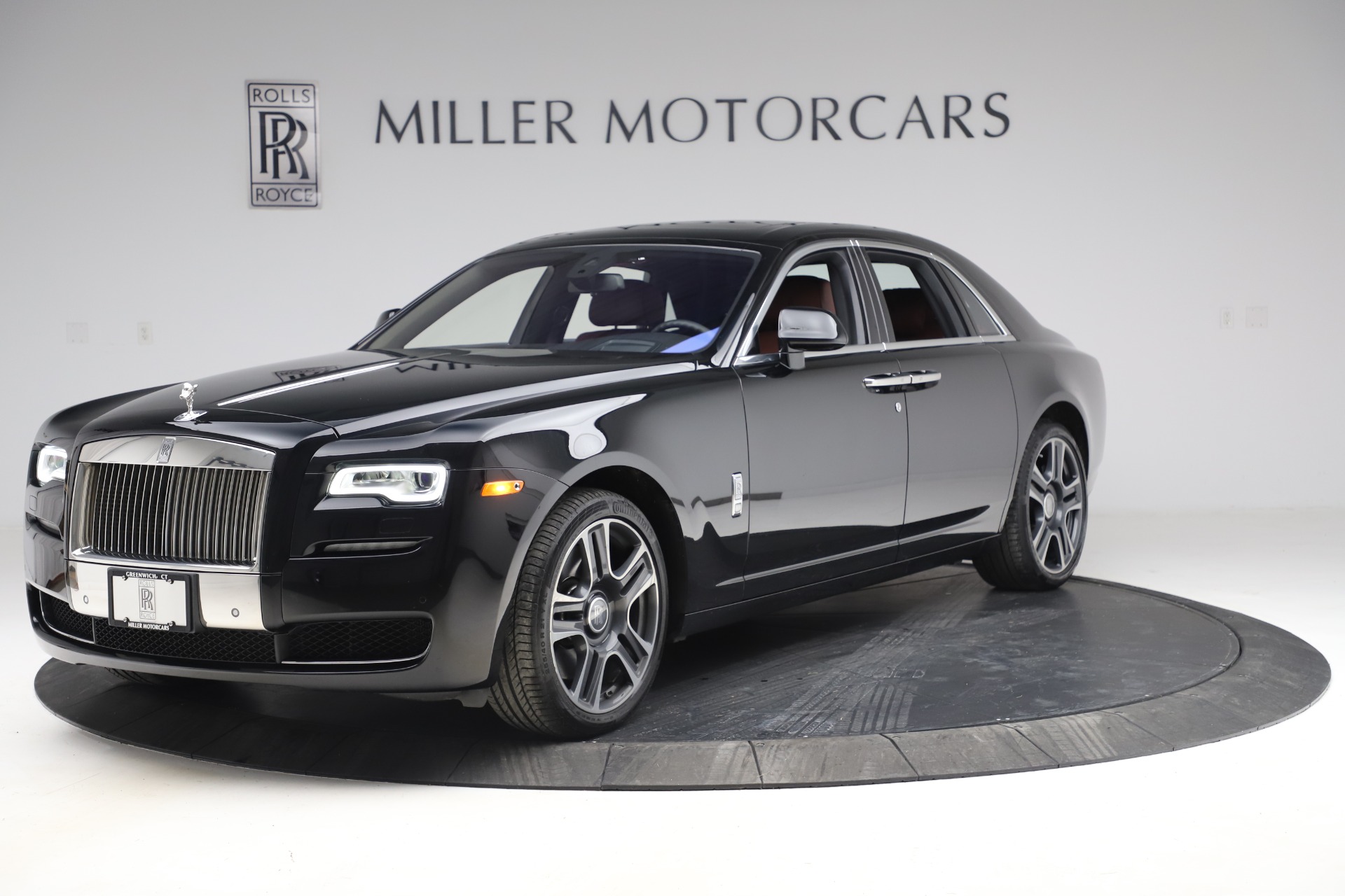 Used 2016 Rolls-Royce Ghost for sale Sold at McLaren Greenwich in Greenwich CT 06830 1