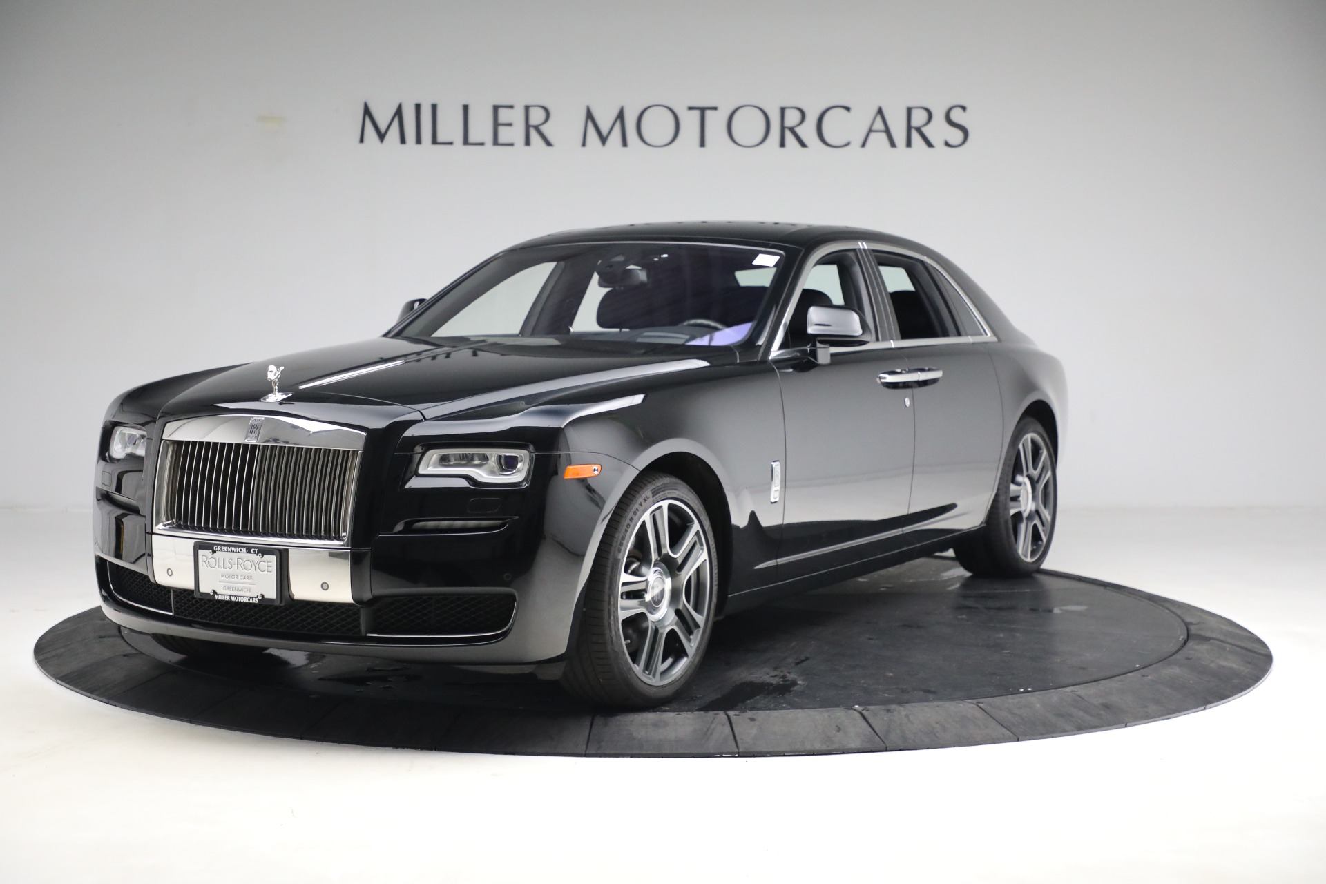 Used 2016 Rolls-Royce Ghost Series II for sale Sold at McLaren Greenwich in Greenwich CT 06830 1