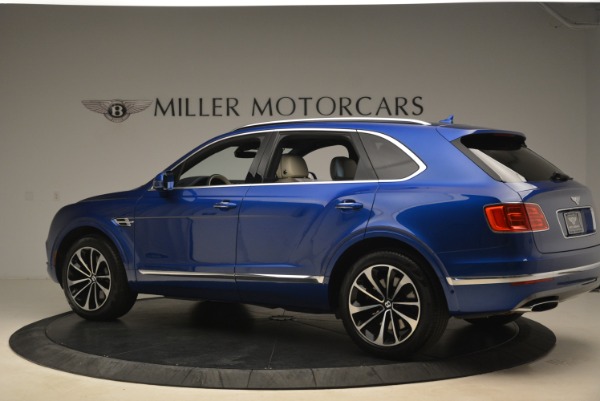 Used 2018 Bentley Bentayga W12 Signature for sale Sold at McLaren Greenwich in Greenwich CT 06830 4