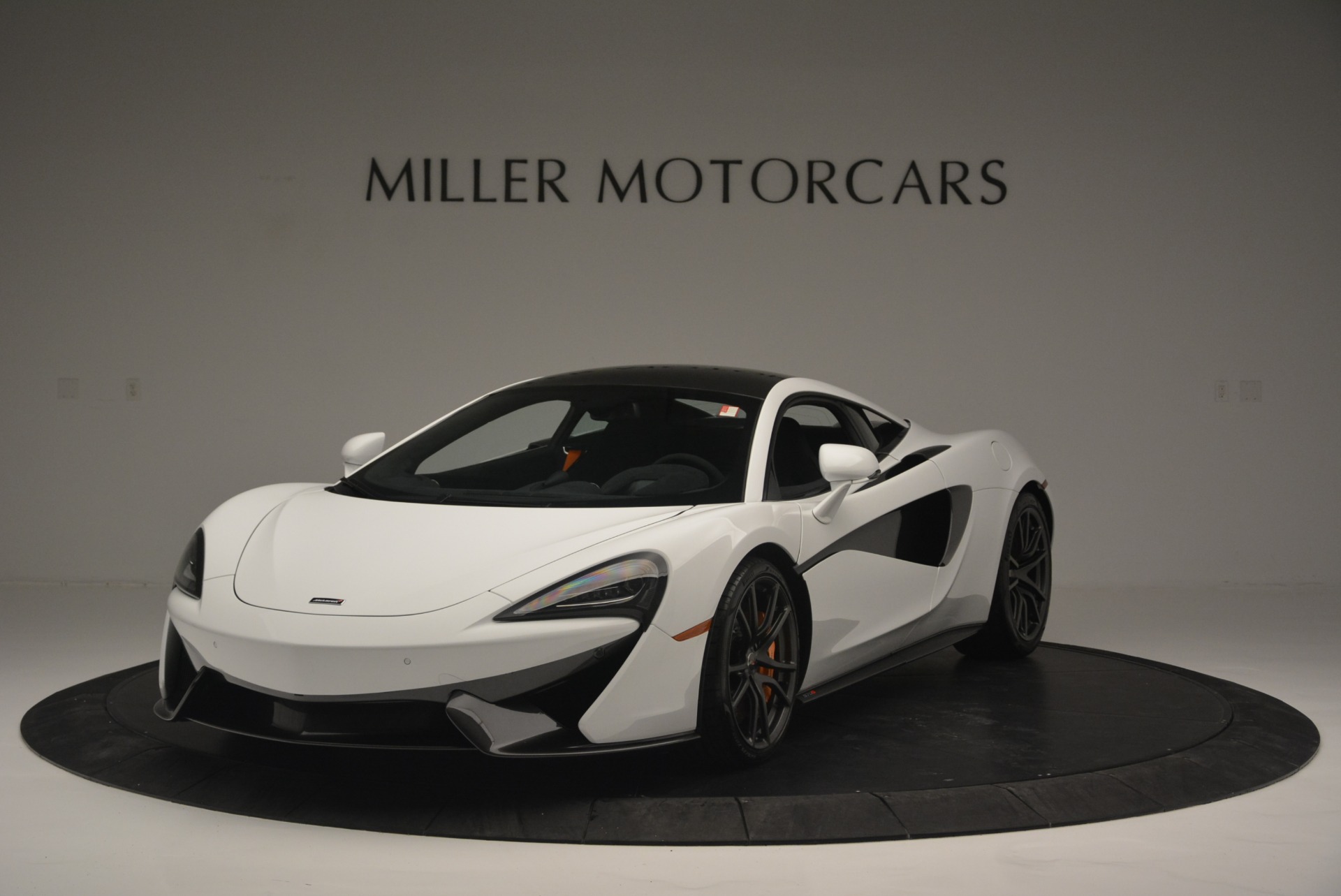 Used 2018 McLaren 570S Track Pack for sale Sold at McLaren Greenwich in Greenwich CT 06830 1