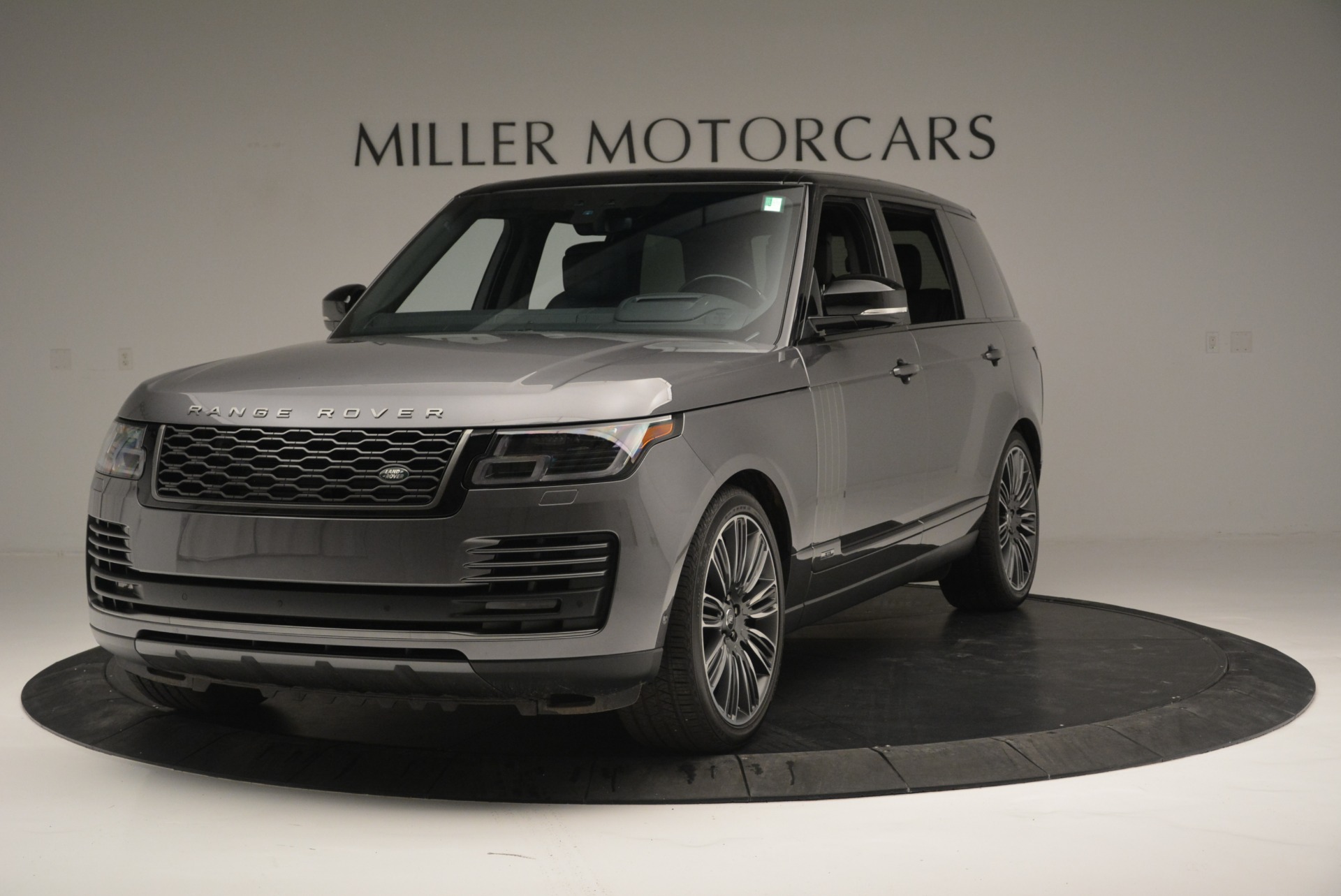 Used 2018 Land Rover Range Rover Supercharged LWB for sale Sold at McLaren Greenwich in Greenwich CT 06830 1