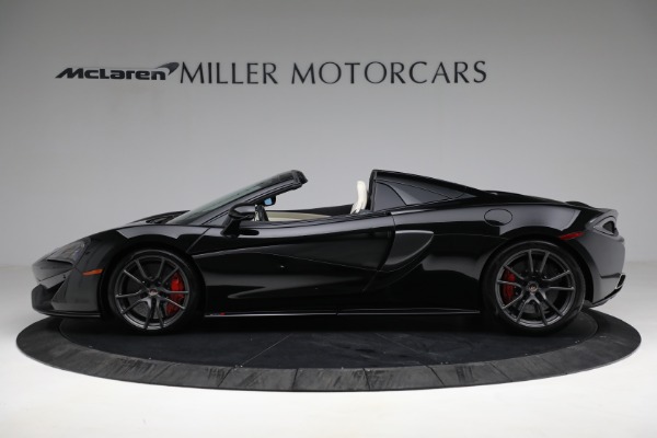 Used 2018 McLaren 570S Spider for sale Sold at McLaren Greenwich in Greenwich CT 06830 3