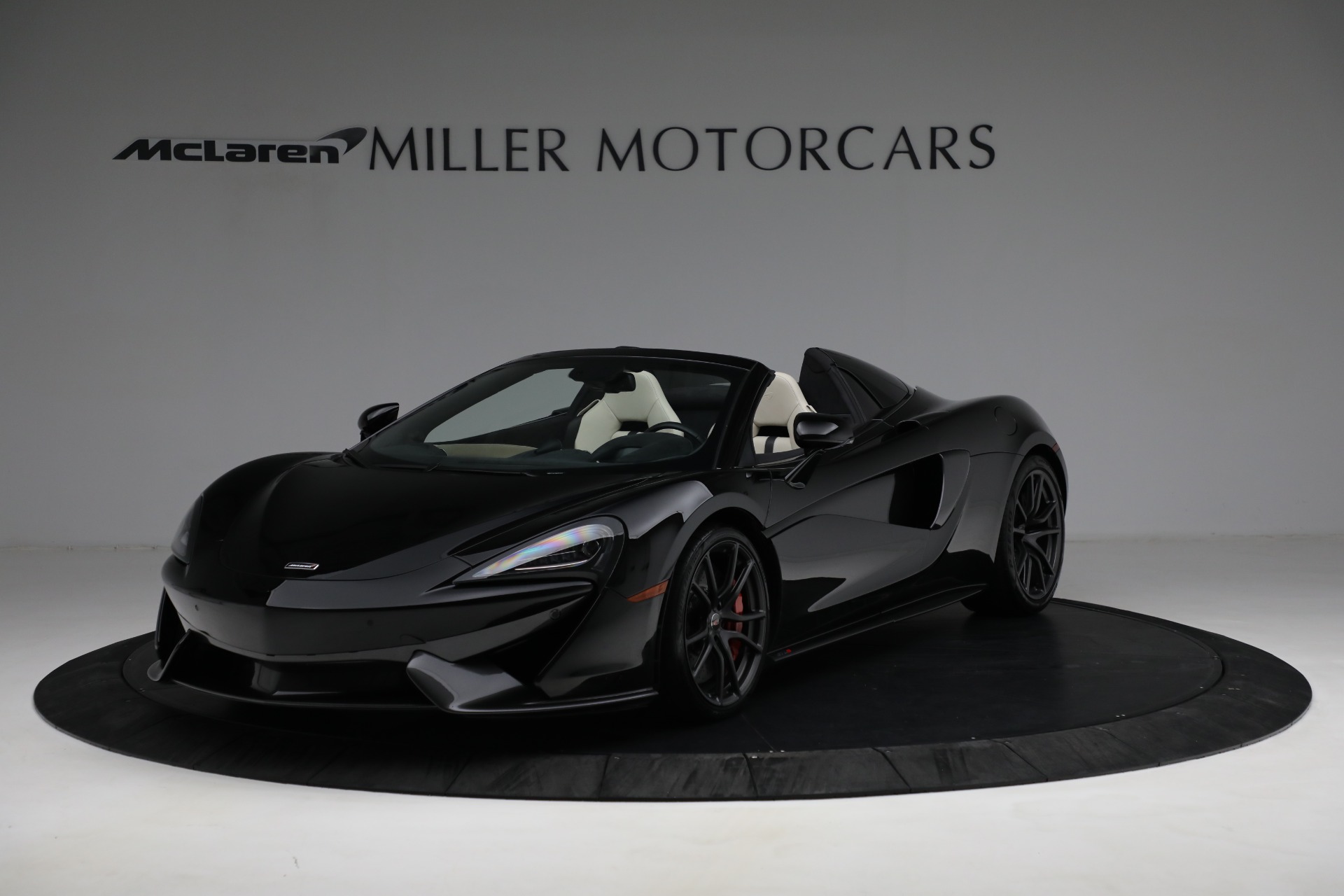 Used 2018 McLaren 570S Spider for sale Sold at McLaren Greenwich in Greenwich CT 06830 1