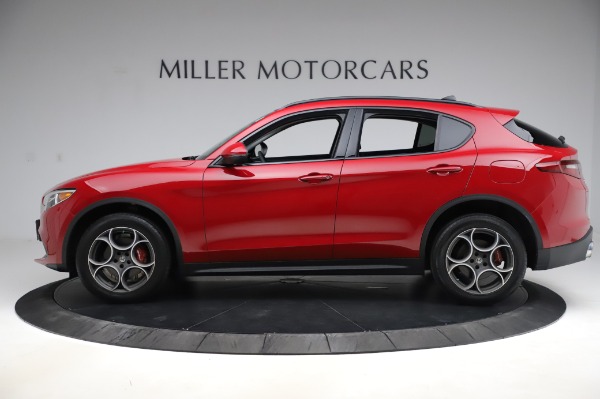 Used 2018 Alfa Romeo Stelvio Sport Q4 for sale Sold at McLaren Greenwich in Greenwich CT 06830 3