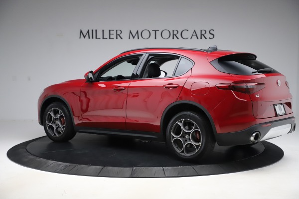 Used 2018 Alfa Romeo Stelvio Sport Q4 for sale Sold at McLaren Greenwich in Greenwich CT 06830 4