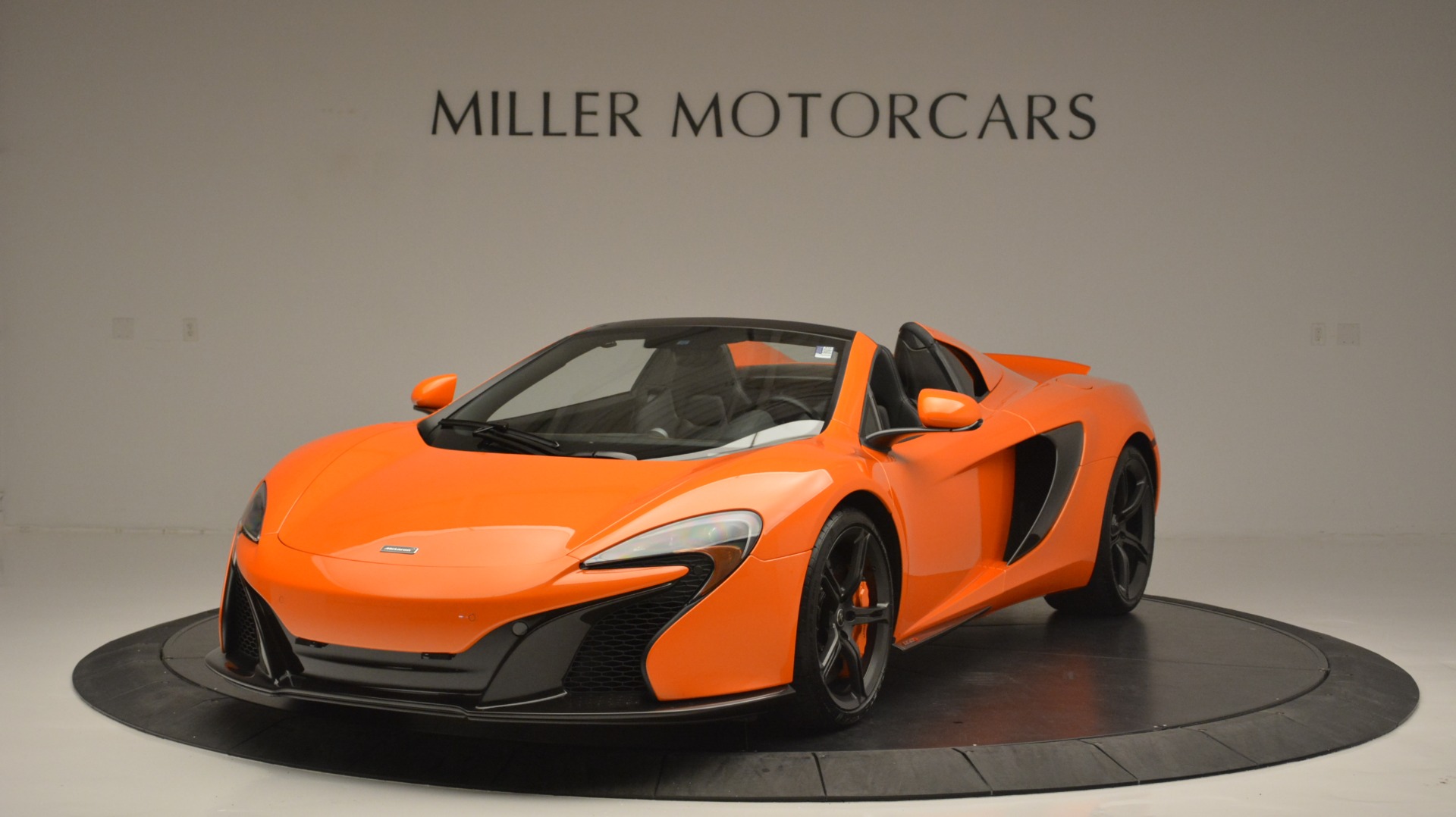 Used 2015 McLaren 650S Spider Convertible for sale Sold at McLaren Greenwich in Greenwich CT 06830 1