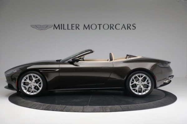 Used 2019 Aston Martin DB11 Volante for sale Sold at McLaren Greenwich in Greenwich CT 06830 2