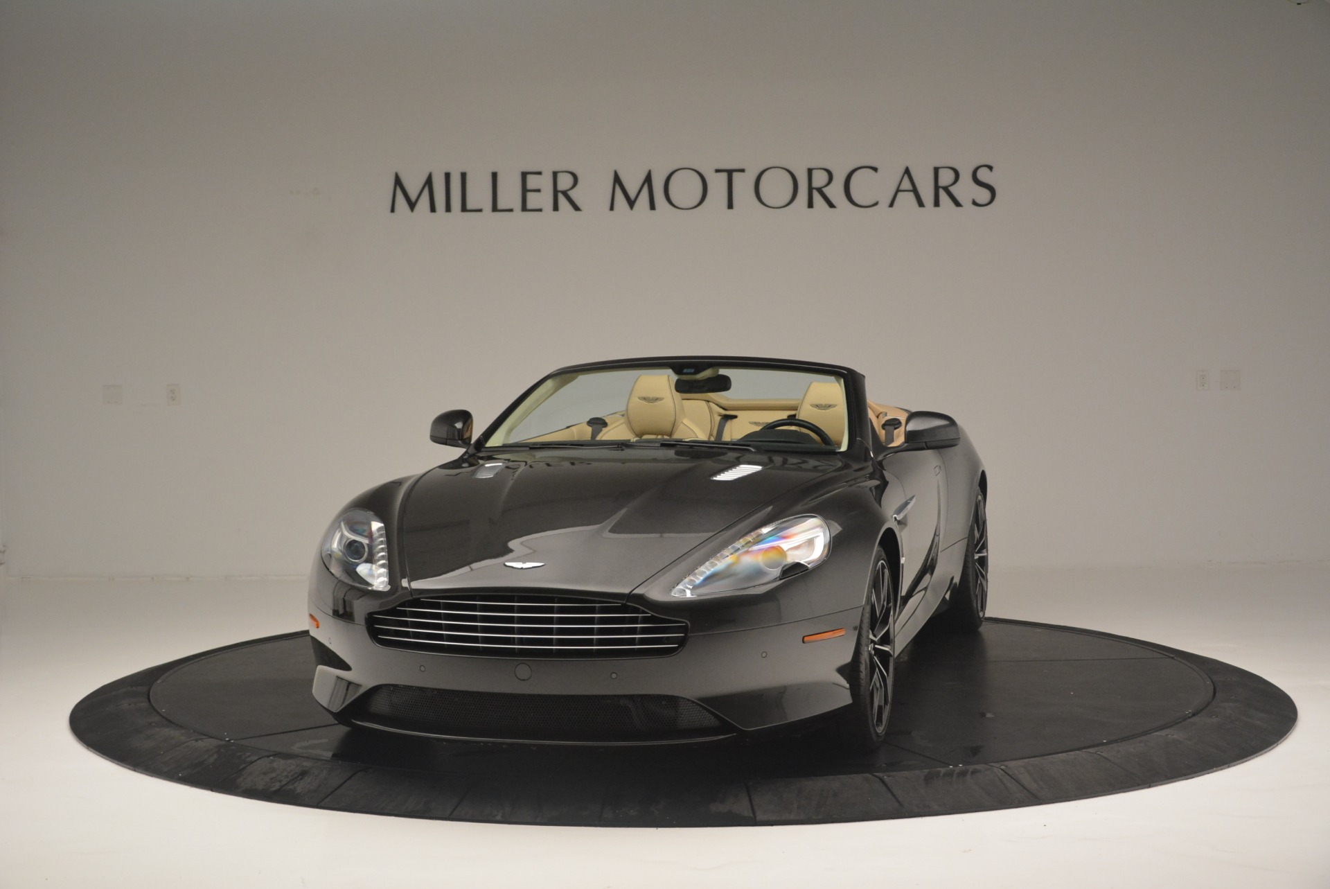 Used 2016 Aston Martin DB9 GT Volante for sale Sold at McLaren Greenwich in Greenwich CT 06830 1