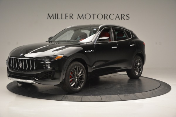 New 2018 Maserati Levante Q4 GranLusso for sale Sold at McLaren Greenwich in Greenwich CT 06830 2