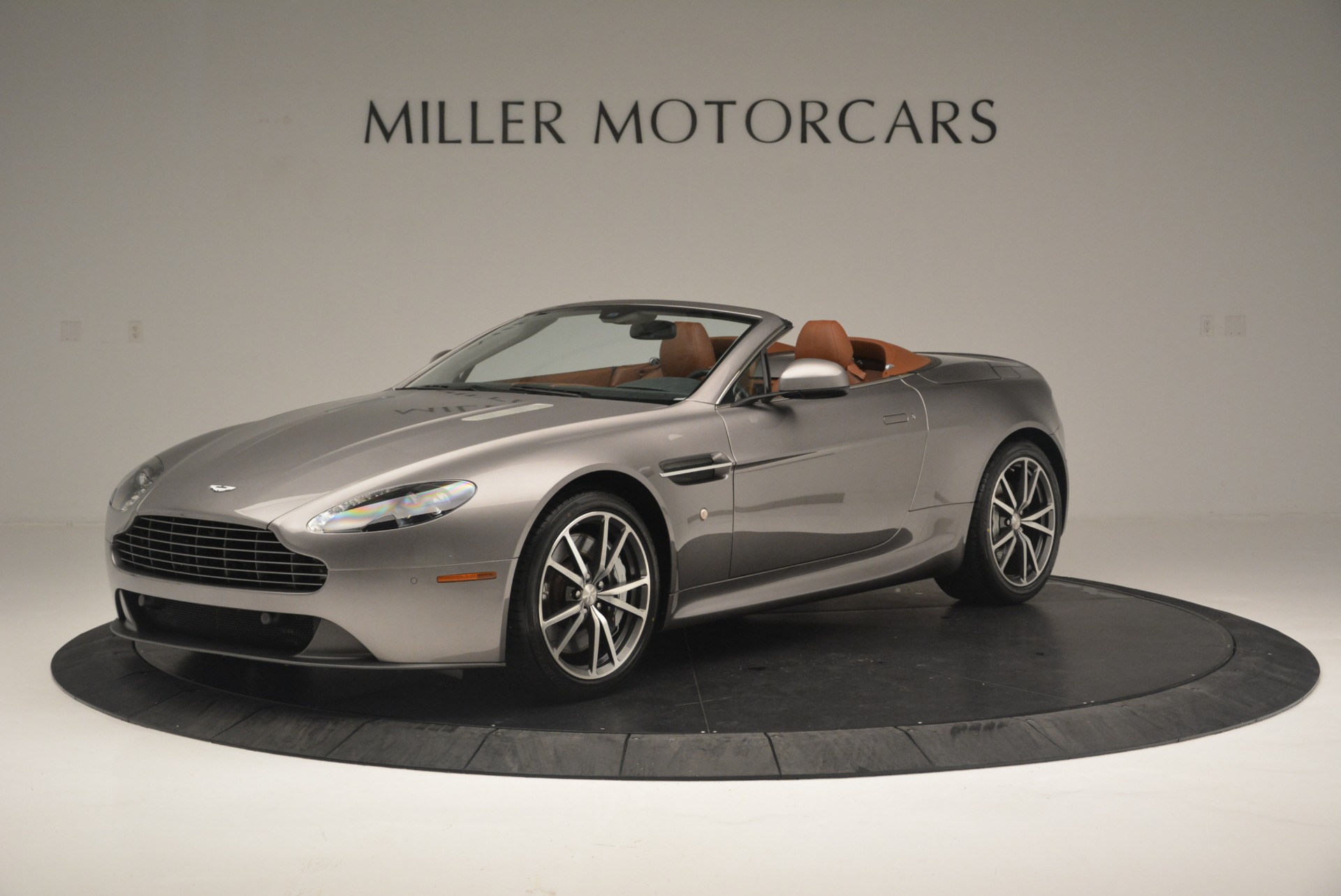 Used 2015 Aston Martin V8 Vantage Roadster for sale Sold at McLaren Greenwich in Greenwich CT 06830 1