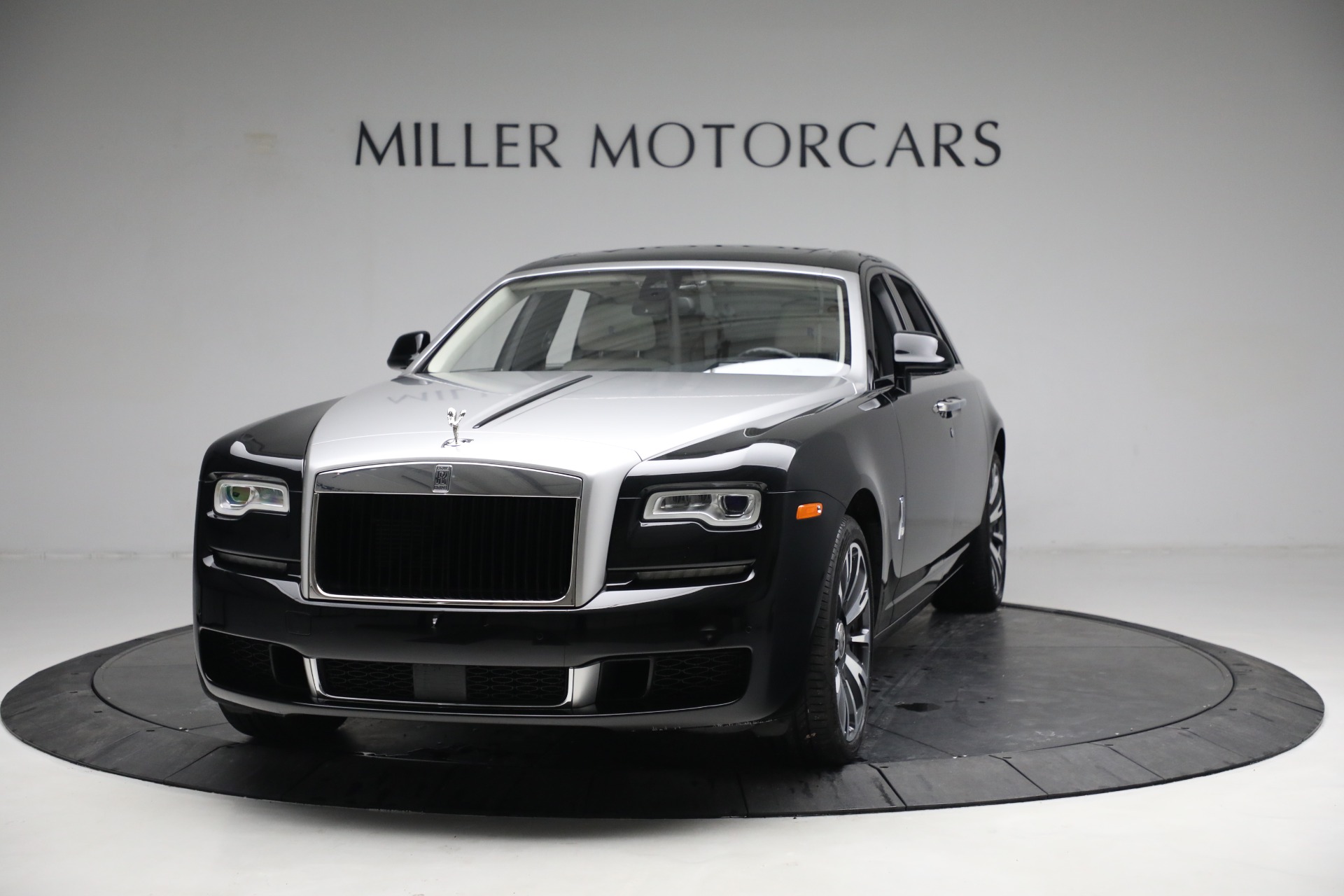 Used 2019 Rolls-Royce Ghost for sale $234,900 at McLaren Greenwich in Greenwich CT 06830 1