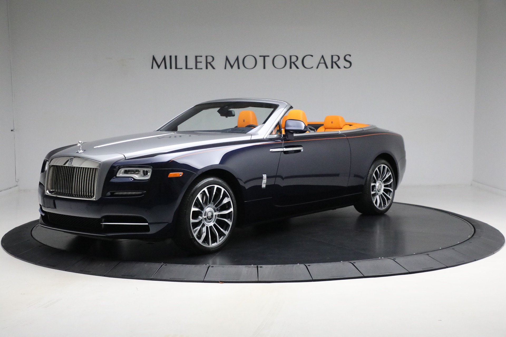 New 2019 Rolls-Royce Dawn for sale Sold at McLaren Greenwich in Greenwich CT 06830 1