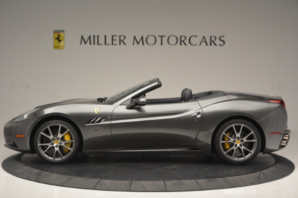 Used 2013 Ferrari California 30 for sale Sold at McLaren Greenwich in Greenwich CT 06830 3