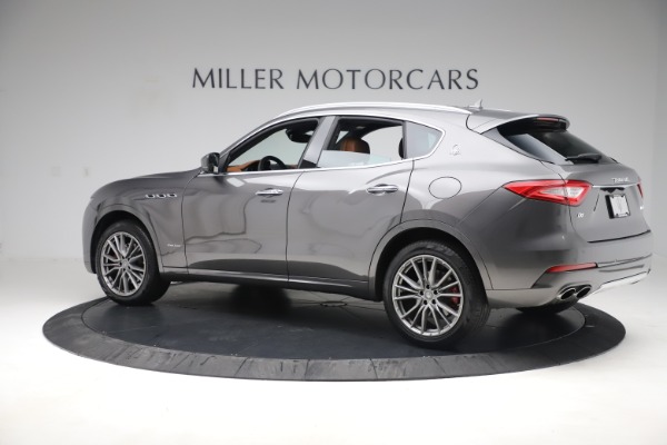 Used 2019 Maserati Levante Q4 GranLusso for sale Sold at McLaren Greenwich in Greenwich CT 06830 4