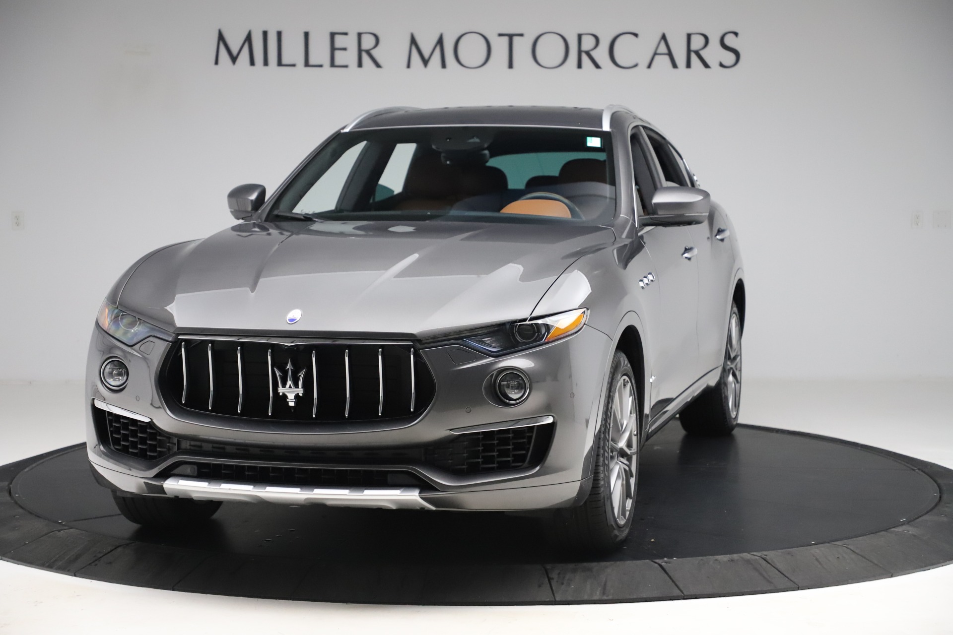 Used 2019 Maserati Levante Q4 GranLusso for sale Sold at McLaren Greenwich in Greenwich CT 06830 1